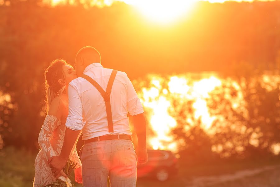 Wedding photographer Anastasiya Khudoliy (khydolii). Photo of 12 May 2020