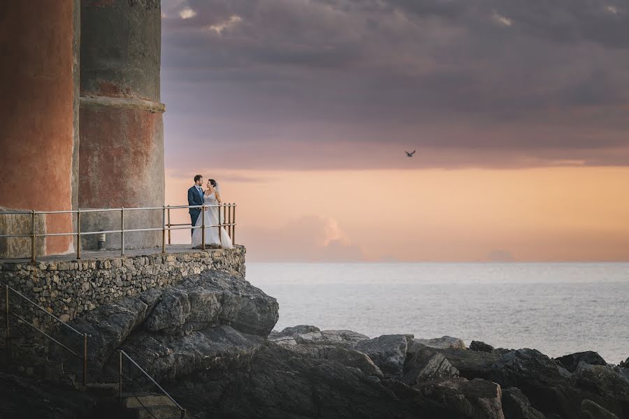 Fotógrafo de casamento Massimo Santi (massimosanti). Foto de 2 de março 2022