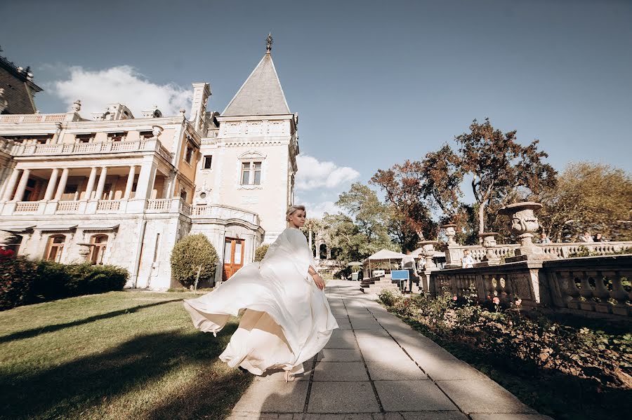 Wedding photographer Svyatoslav Bogdanov (svyatoslav95). Photo of 25 February 2019