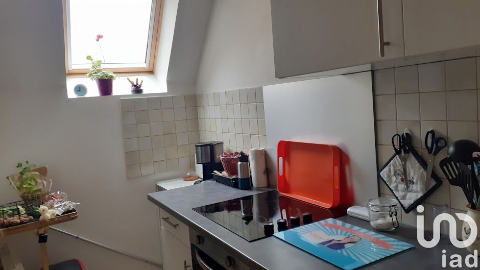 Location  appartement 2 pièces 47 m² à Chartres (28000), 635 €