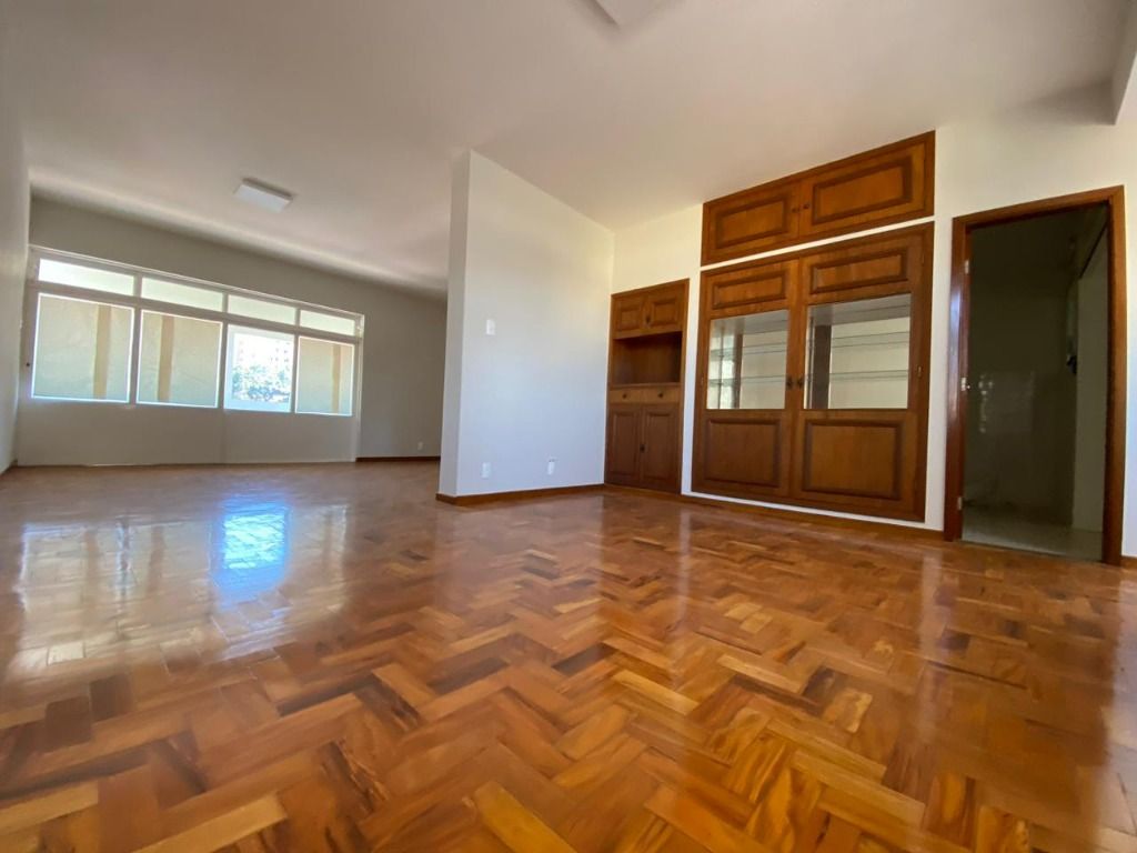 Apartamento à venda, 250 m² por R$ 350.000,00 - Centro - Uberaba/MG