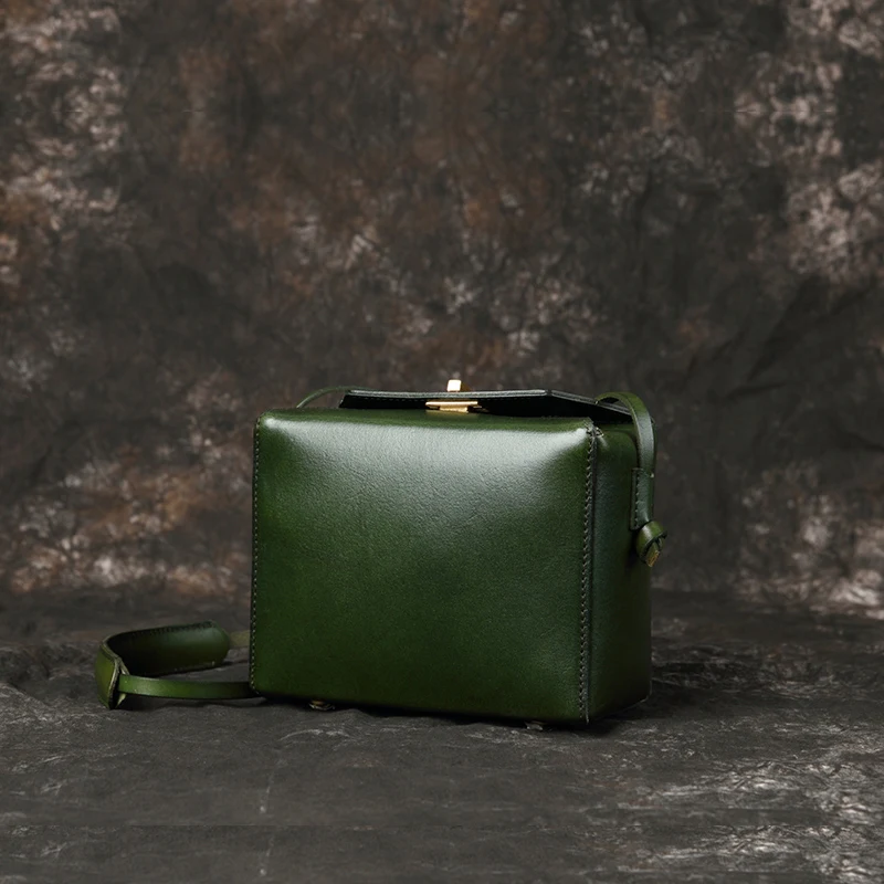 Bolsa Feminina Retro de Couro Quadrada Bolsa Mensageiro Design Clássico Ideal para o Dia a Dia e Ocasiões Especiais