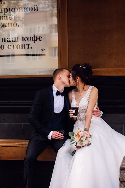 Hochzeitsfotograf Elizaveta Bondarenko (bonbonphoto). Foto vom 15. Januar 2020