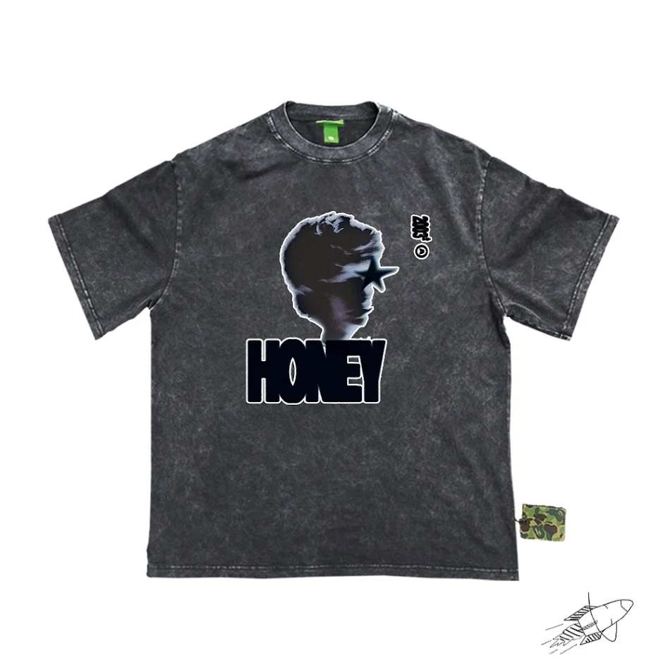 T-shirt Maychao jeunesse, manches courtes, imprimé miel foncé, style idle hiphop populaire, idéale comme couche de base et tendance.