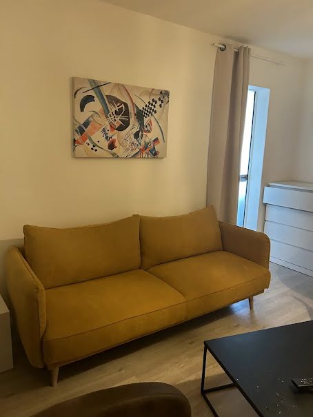 Location meublée chambre 1 pièce 9.9 m² à Perpignan (66000), 320 €