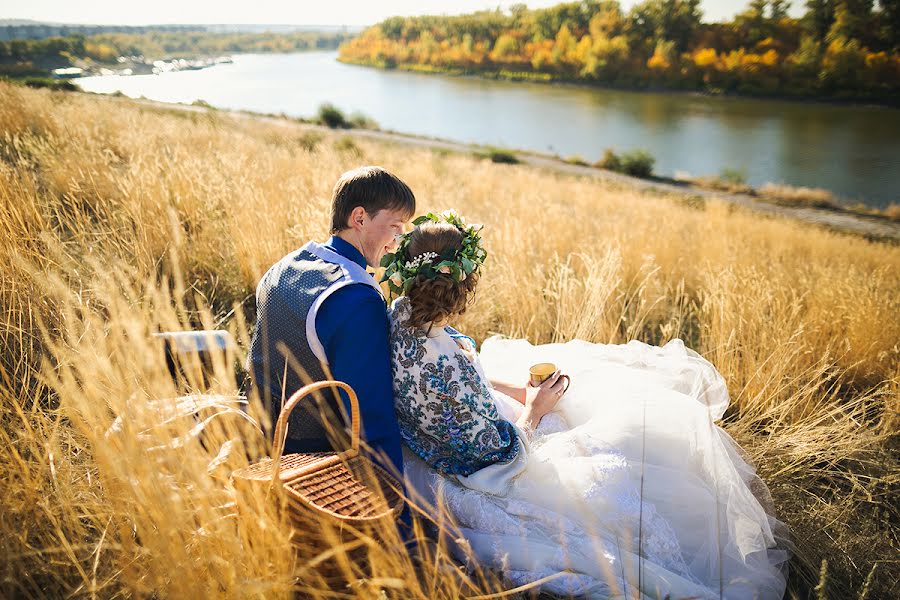 Wedding photographer Pavel Donskov (live-moments). Photo of 6 November 2014