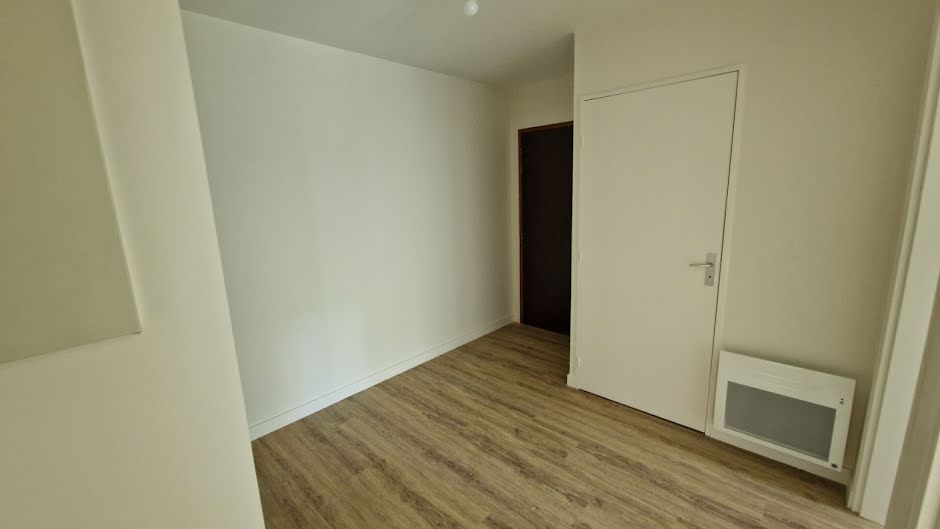 Location  appartement 3 pièces 64.94 m² à Brest (29200), 800 €