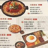 初瓦韓式料理(台中文心五權西店)