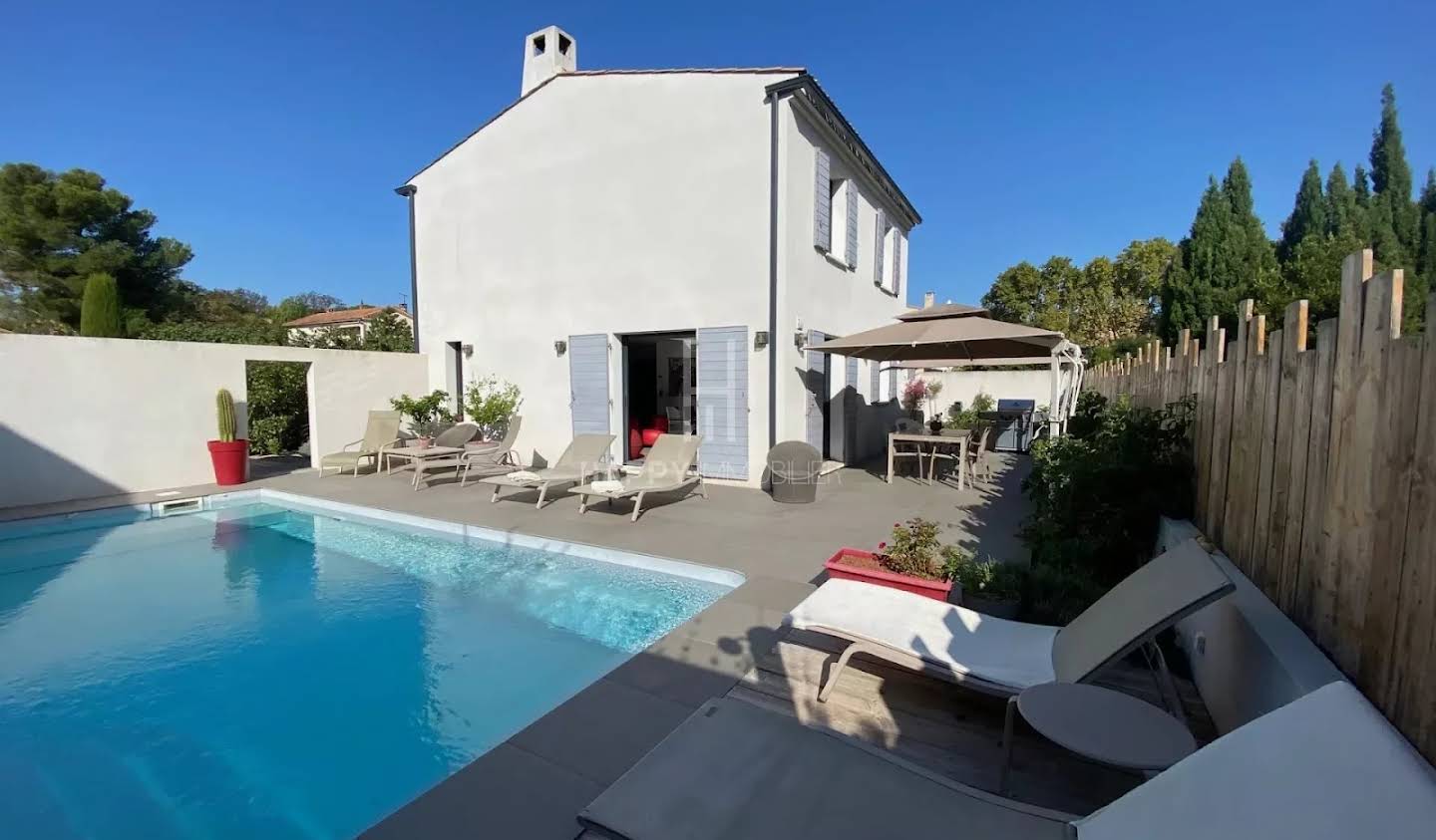 Villa with pool Maussane-les-Alpilles