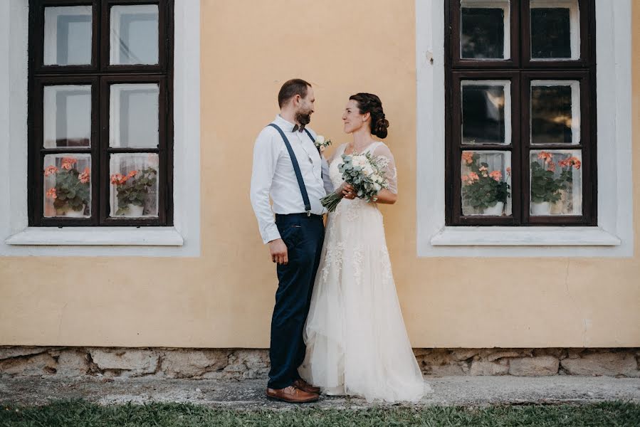 Wedding photographer Káťa Barvířová (opuntiaphoto). Photo of 11 November 2017