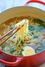 Easy Homemade Ramen was pinched from <a href="http://damndelicious.net/2014/10/13/easy-homemade-ramen/" target="_blank">damndelicious.net.</a>