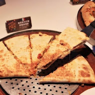 PIZZA HUT 必勝客歡樂吧