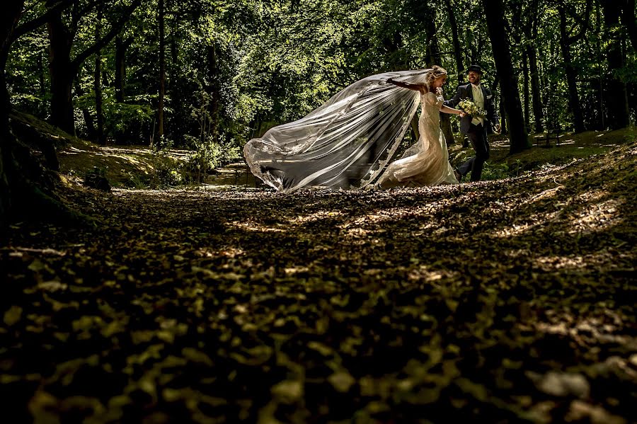 Fotografer pernikahan Karel Hulskers (karelhulskers). Foto tanggal 26 Mei 2017