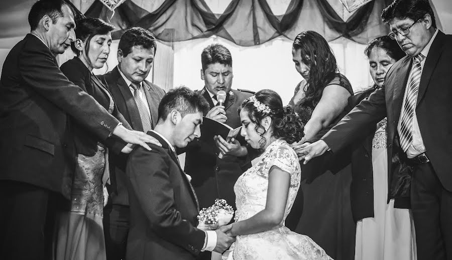 Bryllupsfotograf Mijail Torres León (memoriesstudios). Bilde av 14 oktober 2018