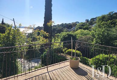 House with garden and terrace 6