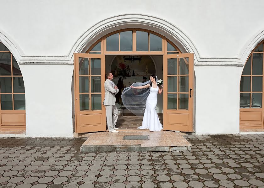 Wedding photographer Irina Shidlovskaya (ty-odin). Photo of 7 June 2015