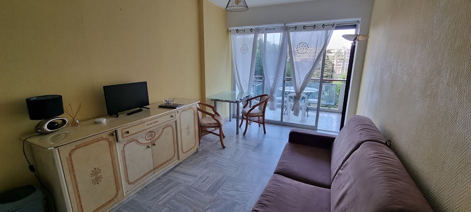 Vente appartement 1 pièce 21 m² à Cannes la bocca (06150), 169 000 €