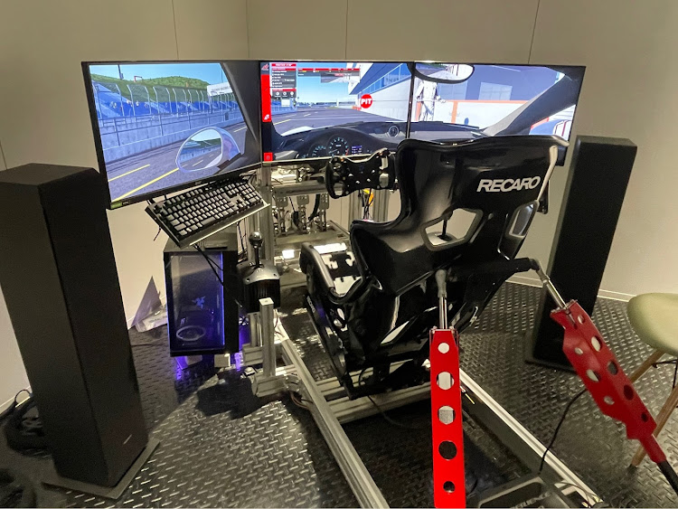911 クーペの991.1GT3・CUP・レーシングカー・TC2000・つくばサーキットに関するカスタム事例の投稿画像1枚目