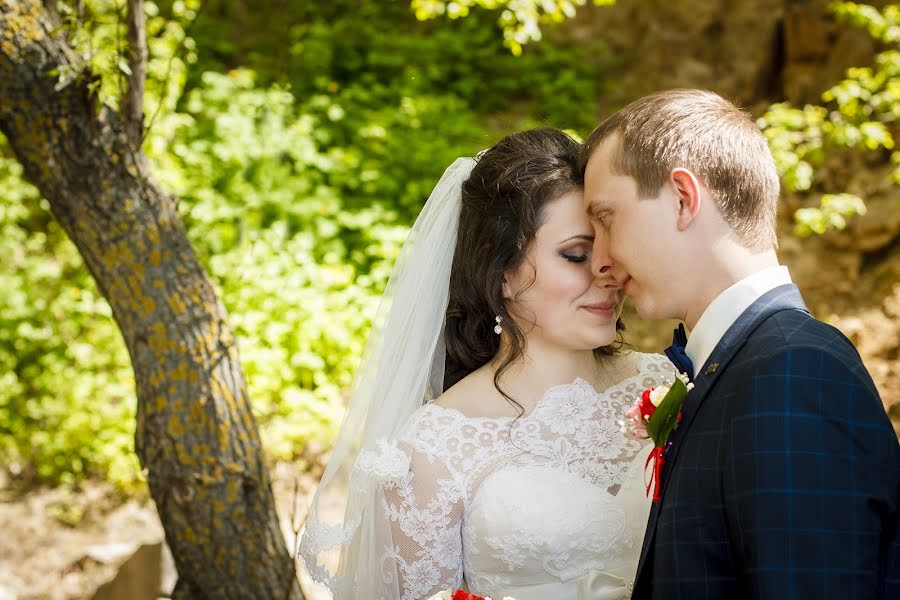 Fotógrafo de casamento Dmitro Guryanov (dartroom). Foto de 7 de julho 2017