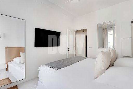 Apartment 5