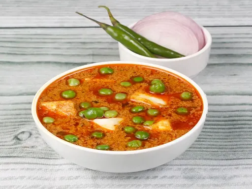 Matar Paneer