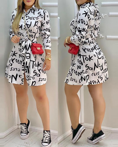 Title 2, Letter Print Casual Loose Shirt Dress