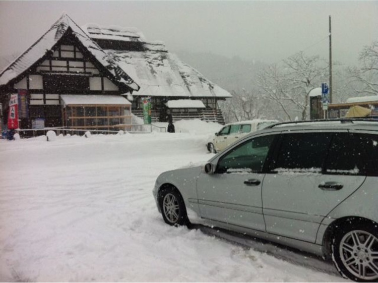 Cクラス ステーションワゴンの車中泊・北海道・雪道ドライブ・走行距離・秘境駅に関するカスタム事例の投稿画像4枚目