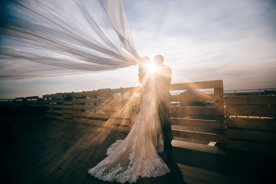 Fotógrafo de bodas Mari Bulkina (boolkinamari). Foto del 2 de noviembre 2016