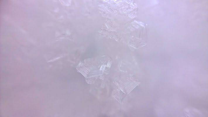 ice crystals di RDBstudios