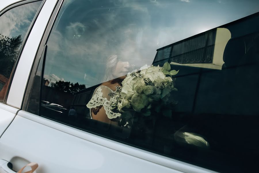 Fotógrafo de casamento Evgeniya Petrovskaya (petrajane). Foto de 3 de agosto 2019