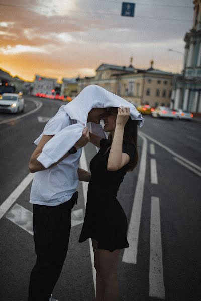 Jurufoto perkahwinan Viktoriya Melnichuk (mwictory). Foto pada 26 Oktober 2021