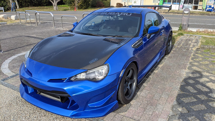 BRZの日本平・86BRZ・GTウィング・カーボントランク・ハチマキに関するカスタム事例の投稿画像1枚目