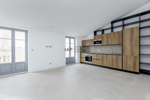 Apartment with terrace 4