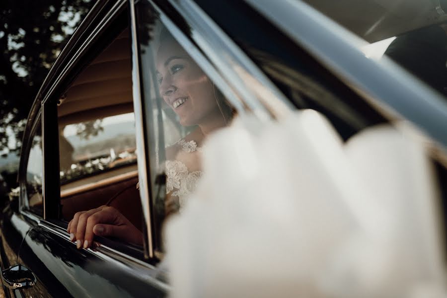 Fotógrafo de casamento Maurizio Gjivovich (gjivovich). Foto de 7 de dezembro 2021