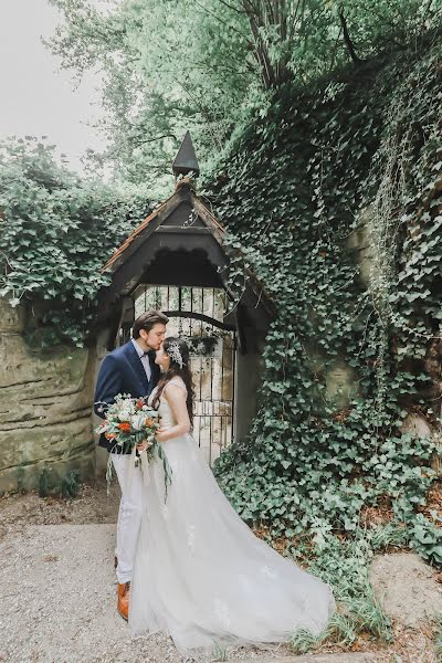 Wedding photographer Ollie Page (pagephoto). Photo of 3 August 2020