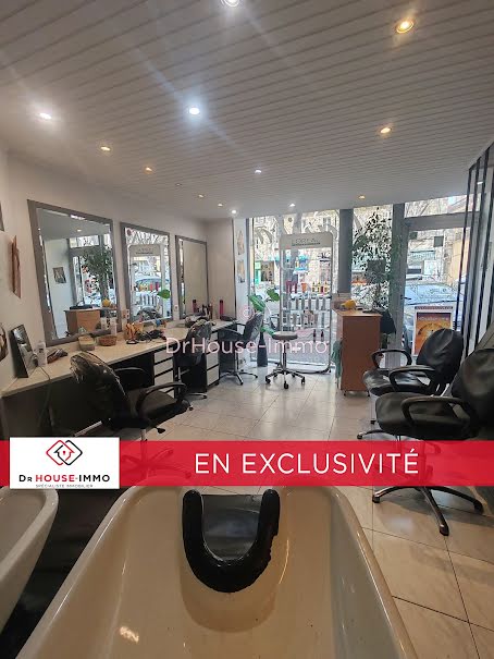 Vente locaux professionnels  42 m² à Marseille 2ème (13002), 46 000 €