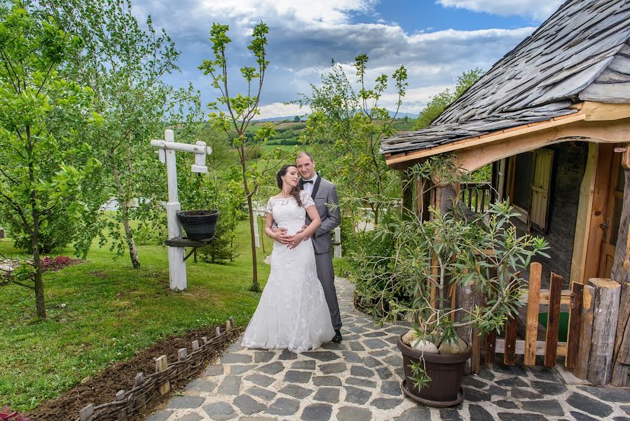 Fotógrafo de casamento Goran Jovicic (onestudio). Foto de 9 de julho 2015