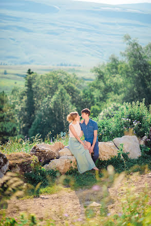 Fotógrafo de casamento Vladislav Potyakov (potyakov). Foto de 14 de outubro 2015