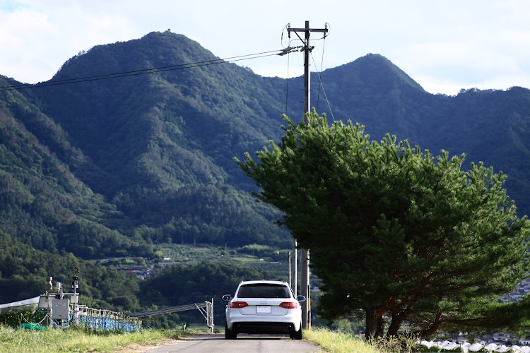 Amanさんが投稿した愛車撮影・アウディのある生活・愛車と絶景・アウデャーに関するカスタム事例の投稿画像1枚目