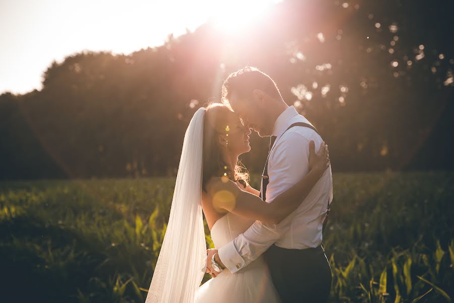 Fotógrafo de bodas Lindy Schenk Smit (lindyschenksmit). Foto del 23 de julio 2017