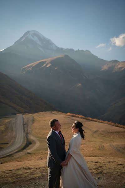 Fotografo di matrimoni Yuriy Akopov (danisyfer). Foto del 8 novembre 2019