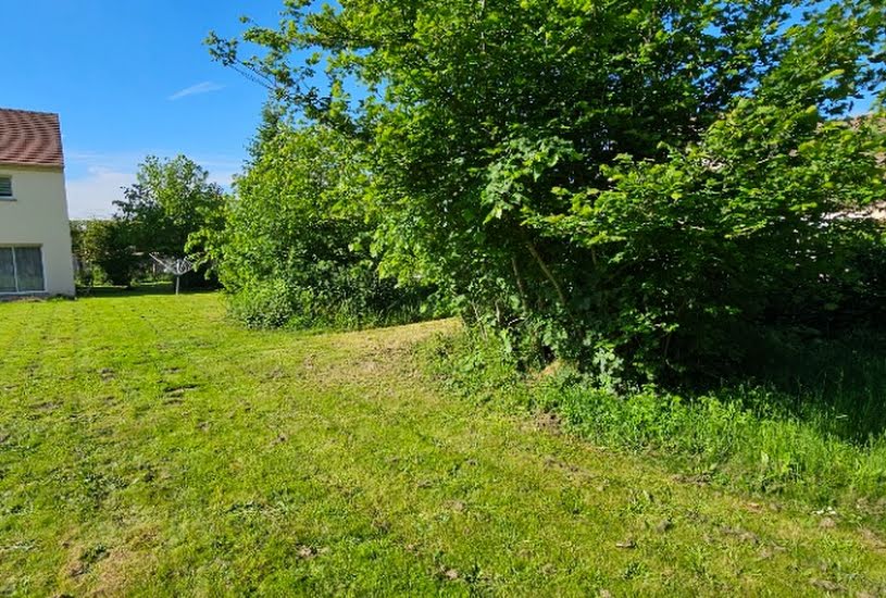  Vente Terrain à bâtir - 470m² à Roissy-en-Brie (77680) 