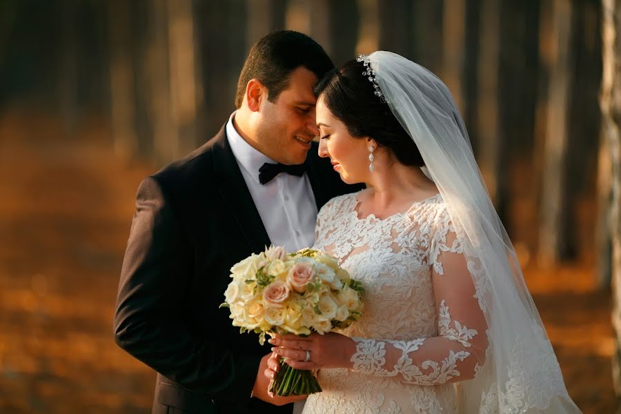 Wedding photographer Ferat Ablyametov (ablyametov). Photo of 17 February 2018