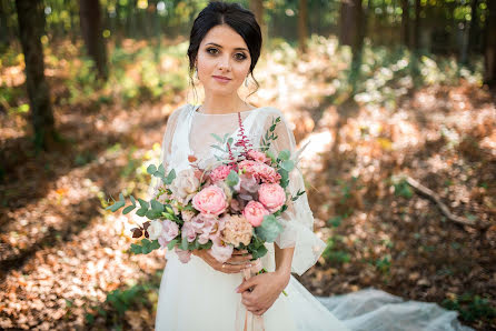 Wedding photographer Maksim Antonov (maksimantonov). Photo of 10 December 2018