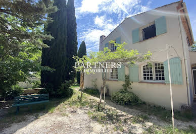 House with pool and garden 3