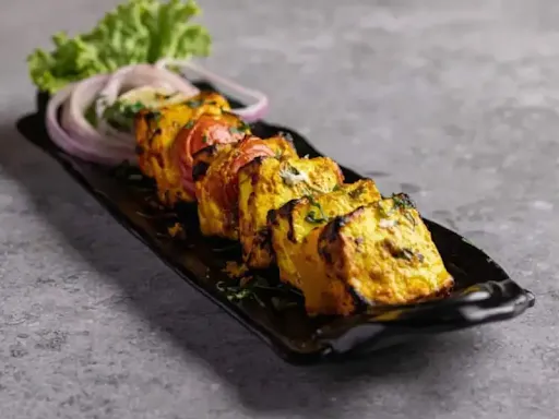 Lahsuni Paneer Tikka