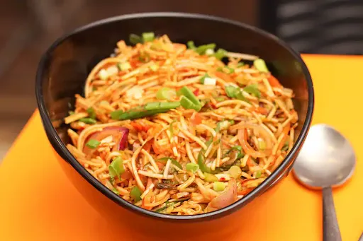 Veg Schezwan Noodles