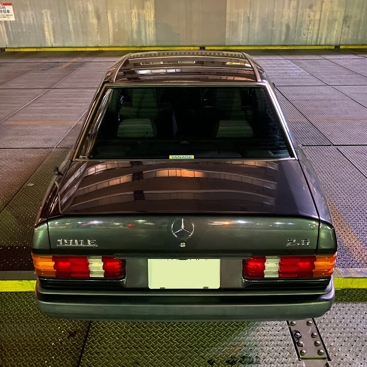190シリーズのネタなし・ベンツ・190E・ネオクラシックに関するカスタム事例の投稿画像2枚目