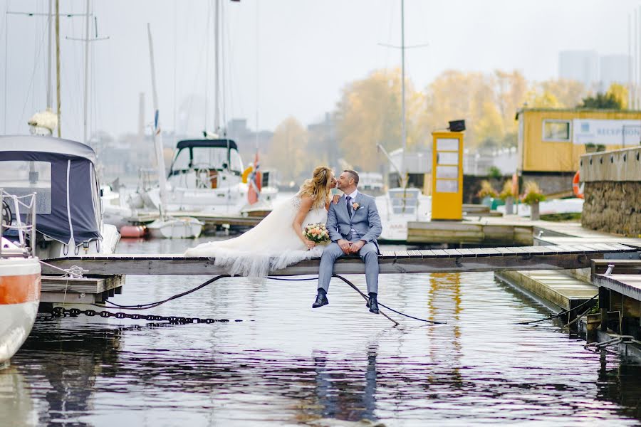 Wedding photographer Denis Miroshin (denismiroshin). Photo of 19 November 2019