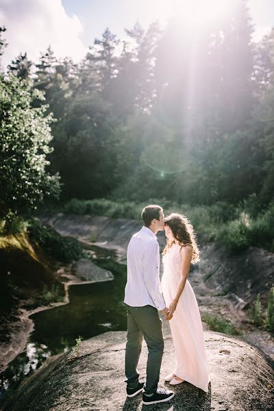 Photographe de mariage Olya Kobruseva (leeloothefirst). Photo du 12 juillet 2016